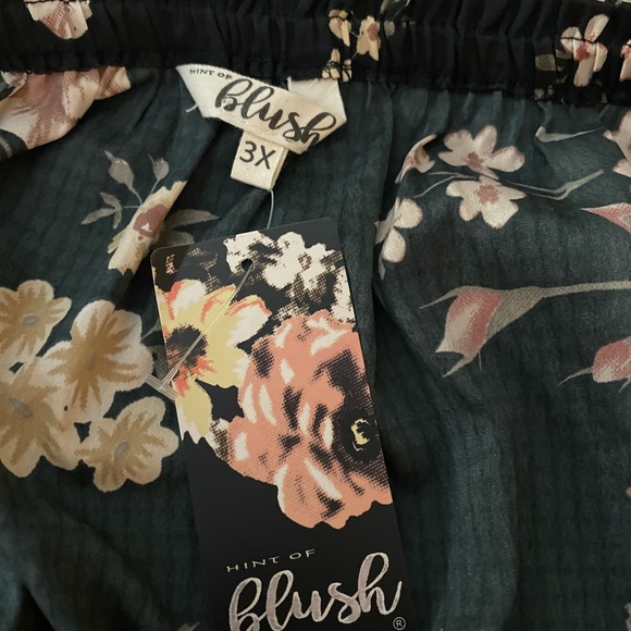 Floral Romper (BUNDLE & SAVE 15% OFF) - Picture 4 of 4